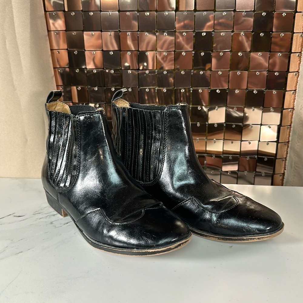 Zara Black Leather Chelsea Ankle Boots EU 38 Western Style Pointed Toe
